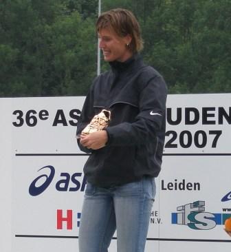 07-AOL-Karin-Ruckstuhl-P6090231.JPG